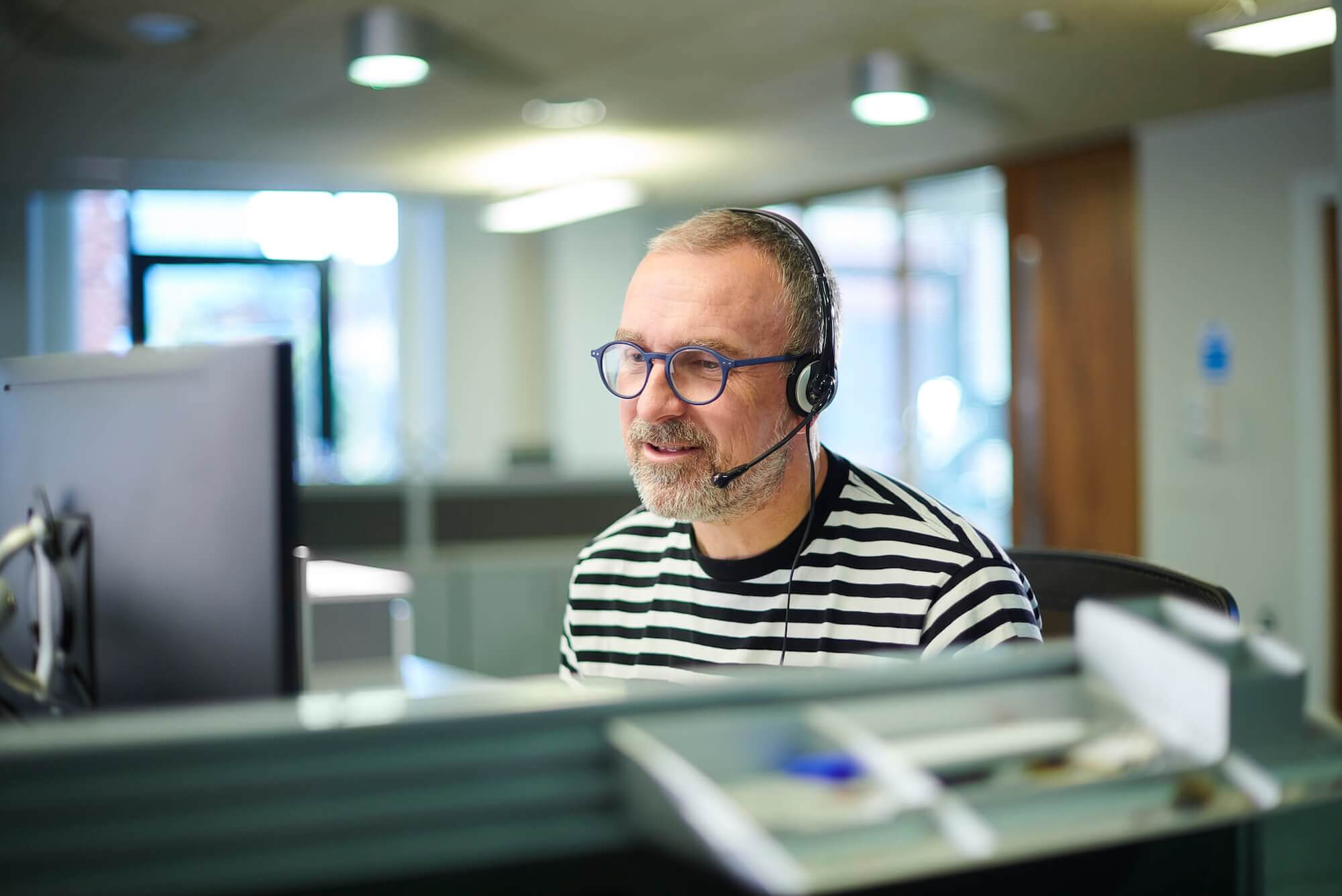 Keeping_Your_Call_Centre_In_House_Vs_Outsourcing Keeping Your Call Centre In House Vs Outsourcing